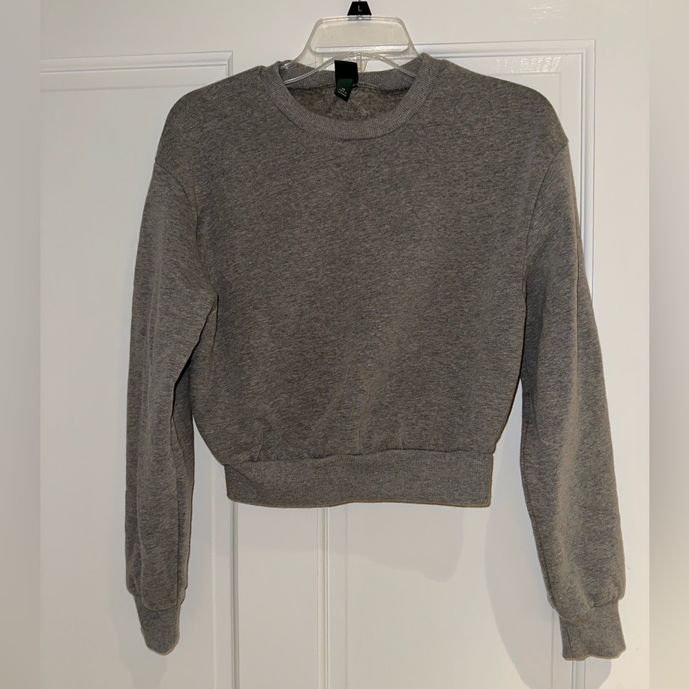 Cropped Crewneck
